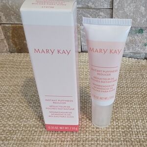 Mary Kay Instant Puffiness Reducer